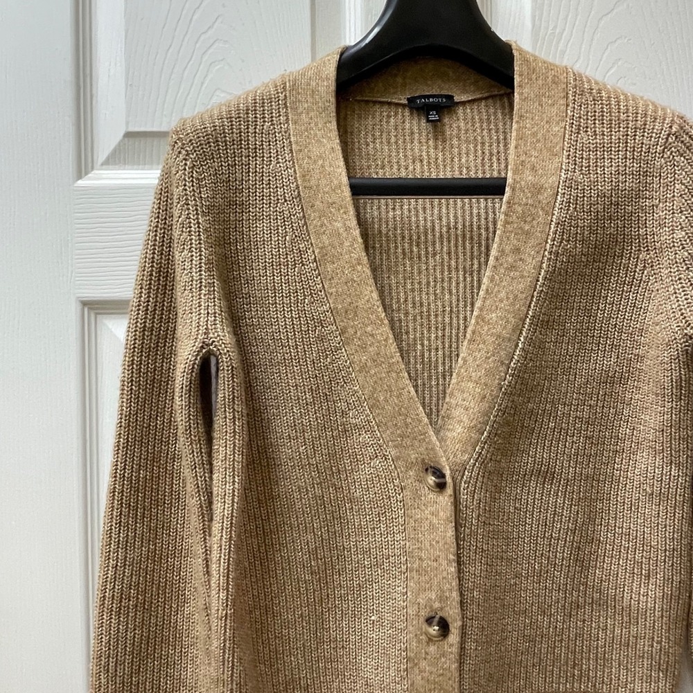 Talbots Shaker Stitch Cardigan Womens XS Toasted Almond V-Neck Chunky Cozy Cuffs